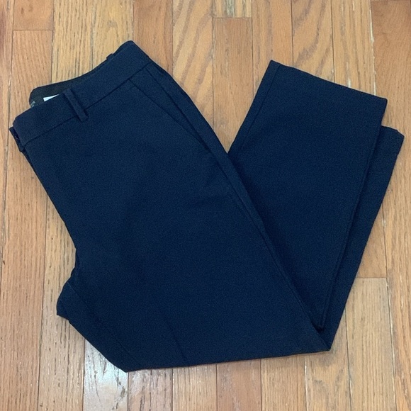 Women’s Ann Taylor Petite Curvy Fit Navy Pants Size 8P EUC - Picture 1 of 8